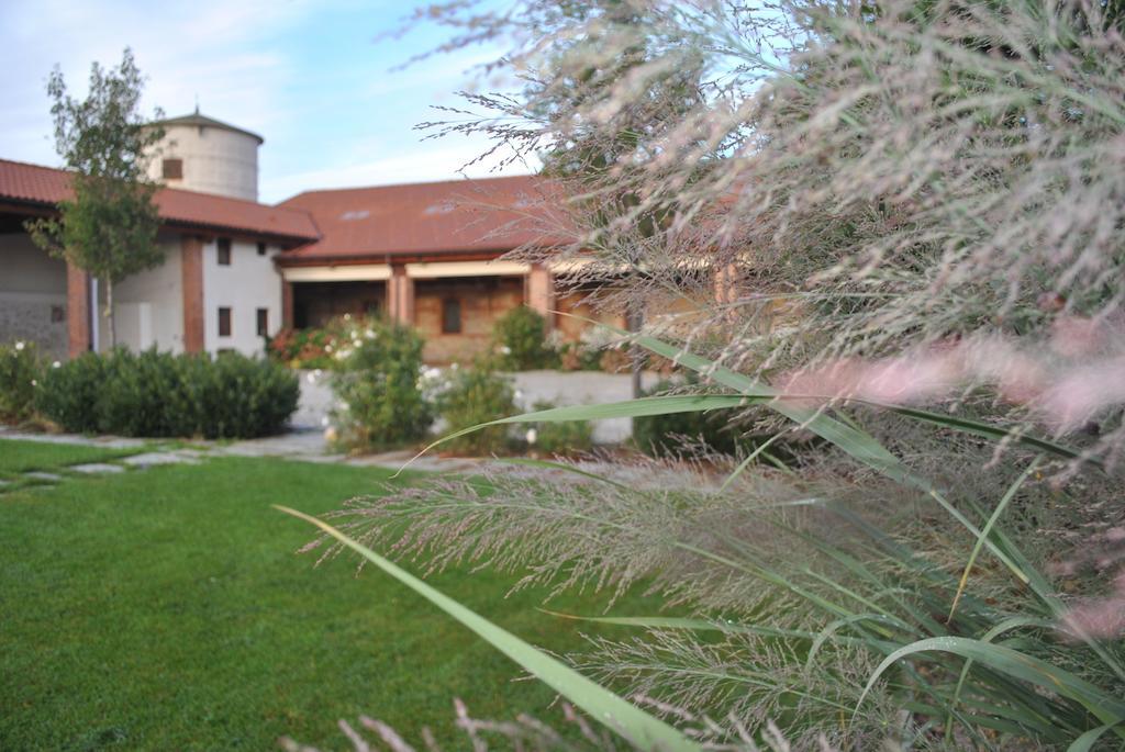 Agriturismo Tetto Garrone Cuneo Eksteriør billede